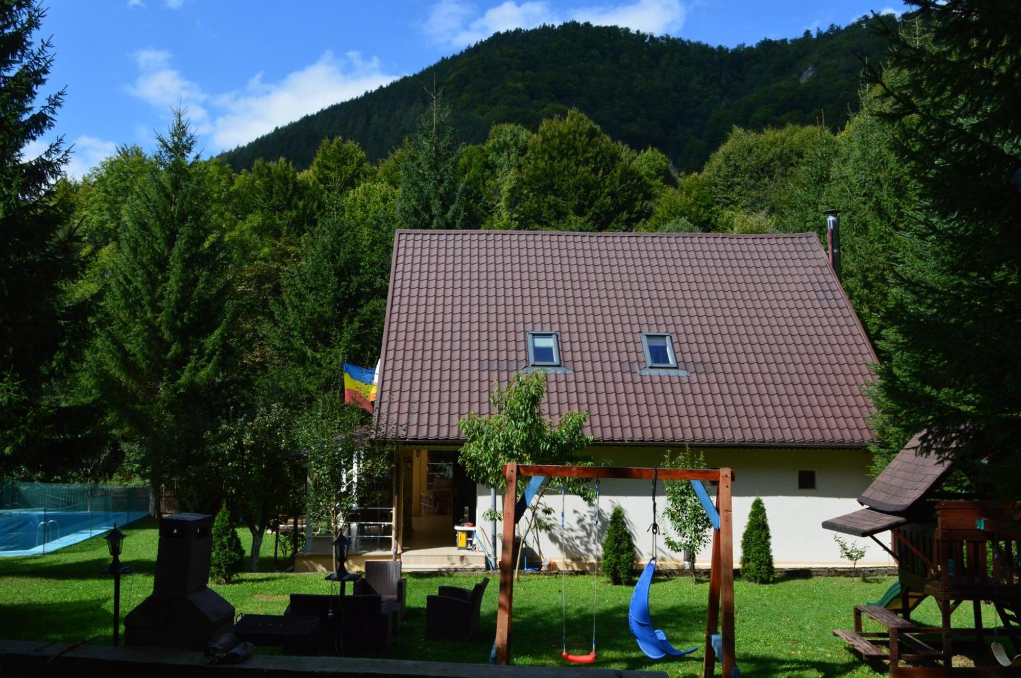 Hotel Casa Aris Lepsa Vrancea Extérieur photo